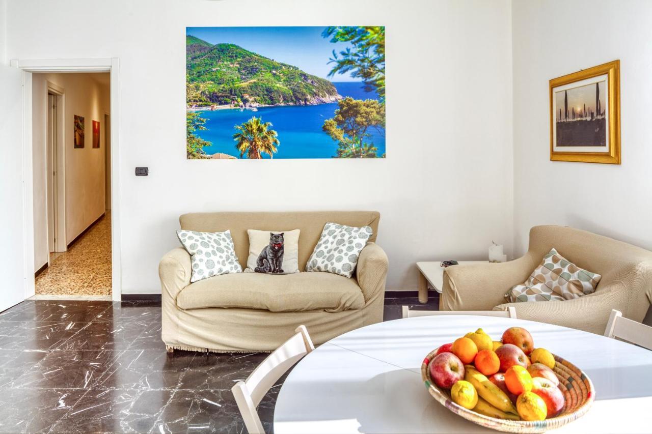 Gianluca Apartment 莱万托 外观 照片