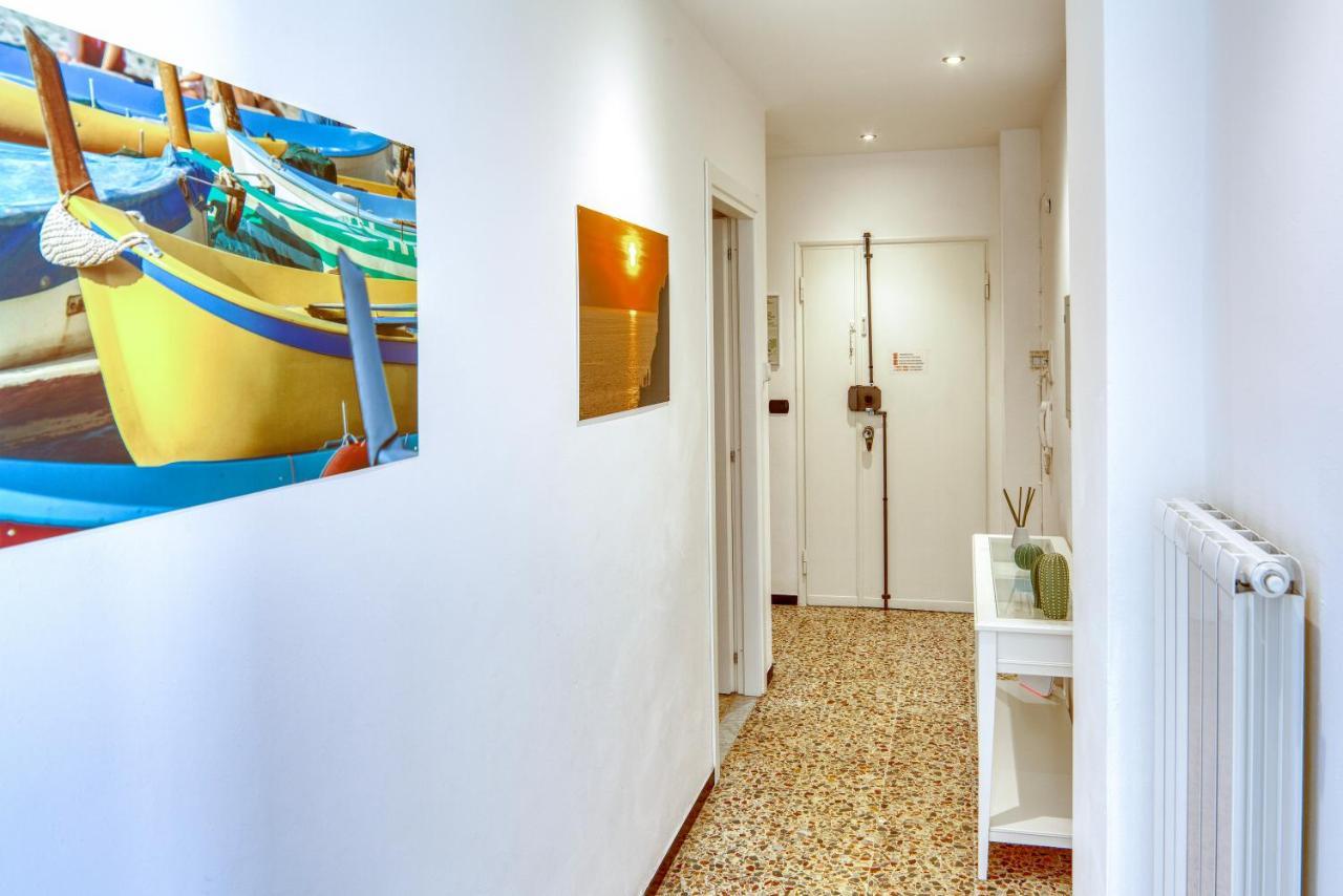 Gianluca Apartment 莱万托 外观 照片